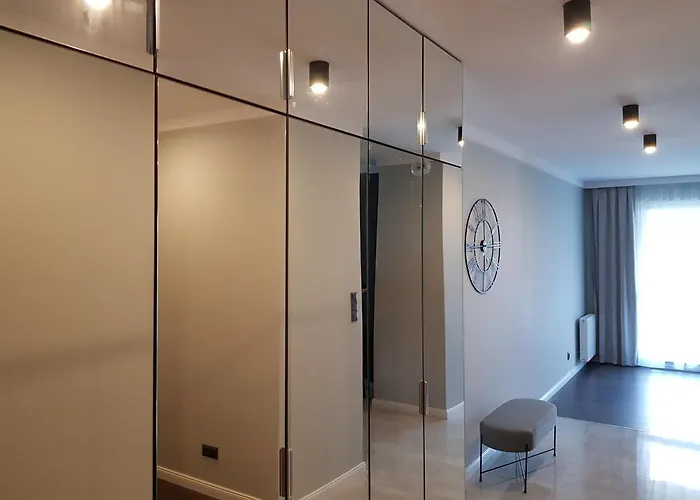 Apartament Warmia 58m2 - 2 Pokojowy Z Podziemnym Miejscem Postojowym